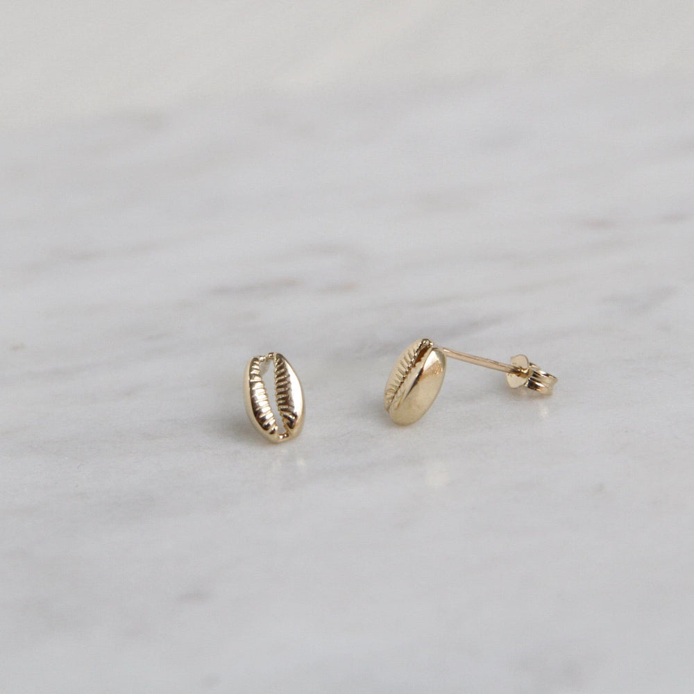 
                      
                        EAR-14K 14k Gold Seashell Post
                      
                    