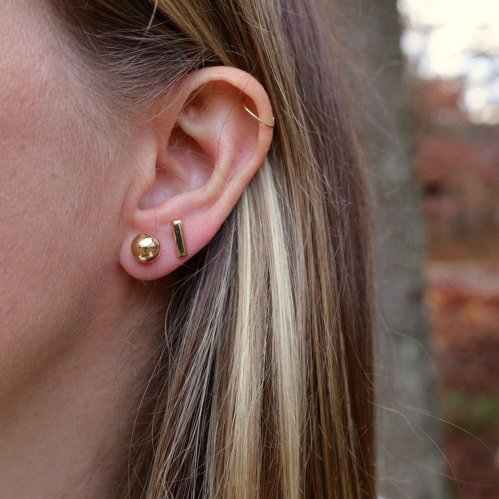 
                      
                        EAR-14K 14K Gold Small Bar Post Earring
                      
                    