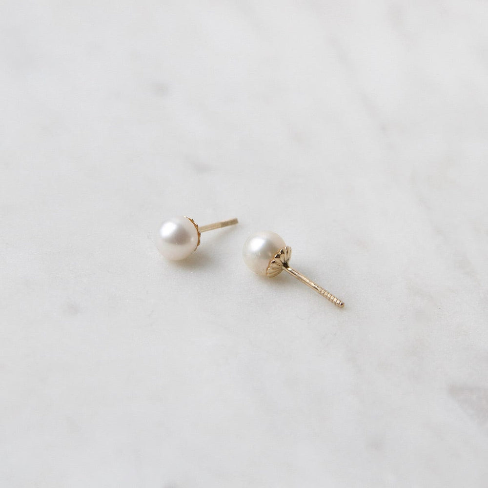 
                      
                        EAR-14K 14k Yellow Gold 5mm Pearl Post Earring
                      
                    