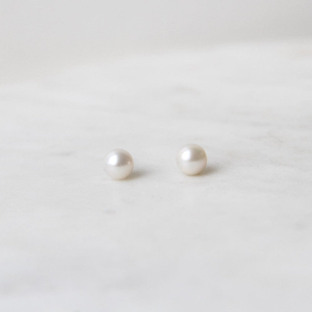 
                      
                        EAR-14K 14k Yellow Gold 5mm Pearl Post Earring
                      
                    