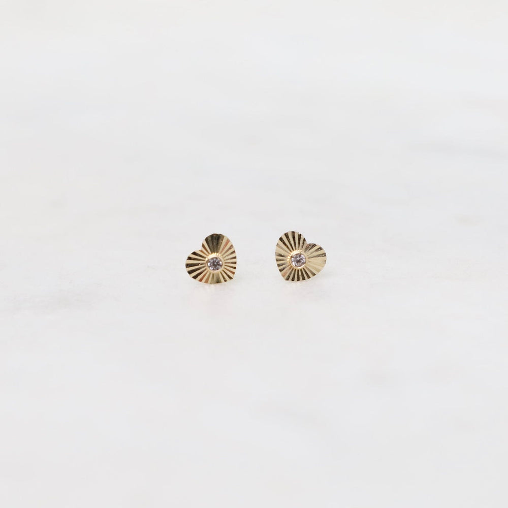 
                      
                        EAR-14K 14k Yellow Gold CZ Starburst Heart Post Earrings
                      
                    