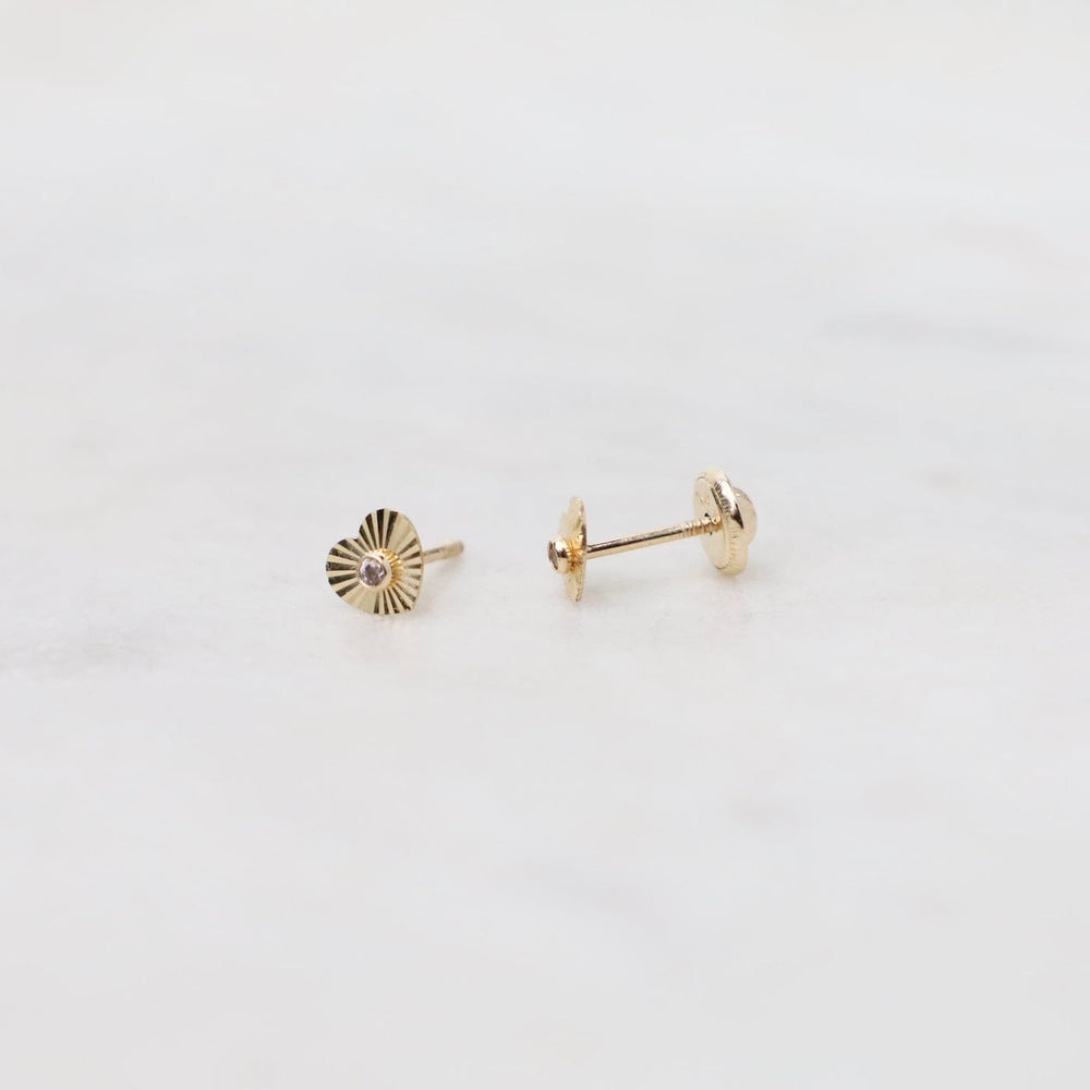 
                      
                        EAR-14K 14k Yellow Gold CZ Starburst Heart Post Earrings
                      
                    