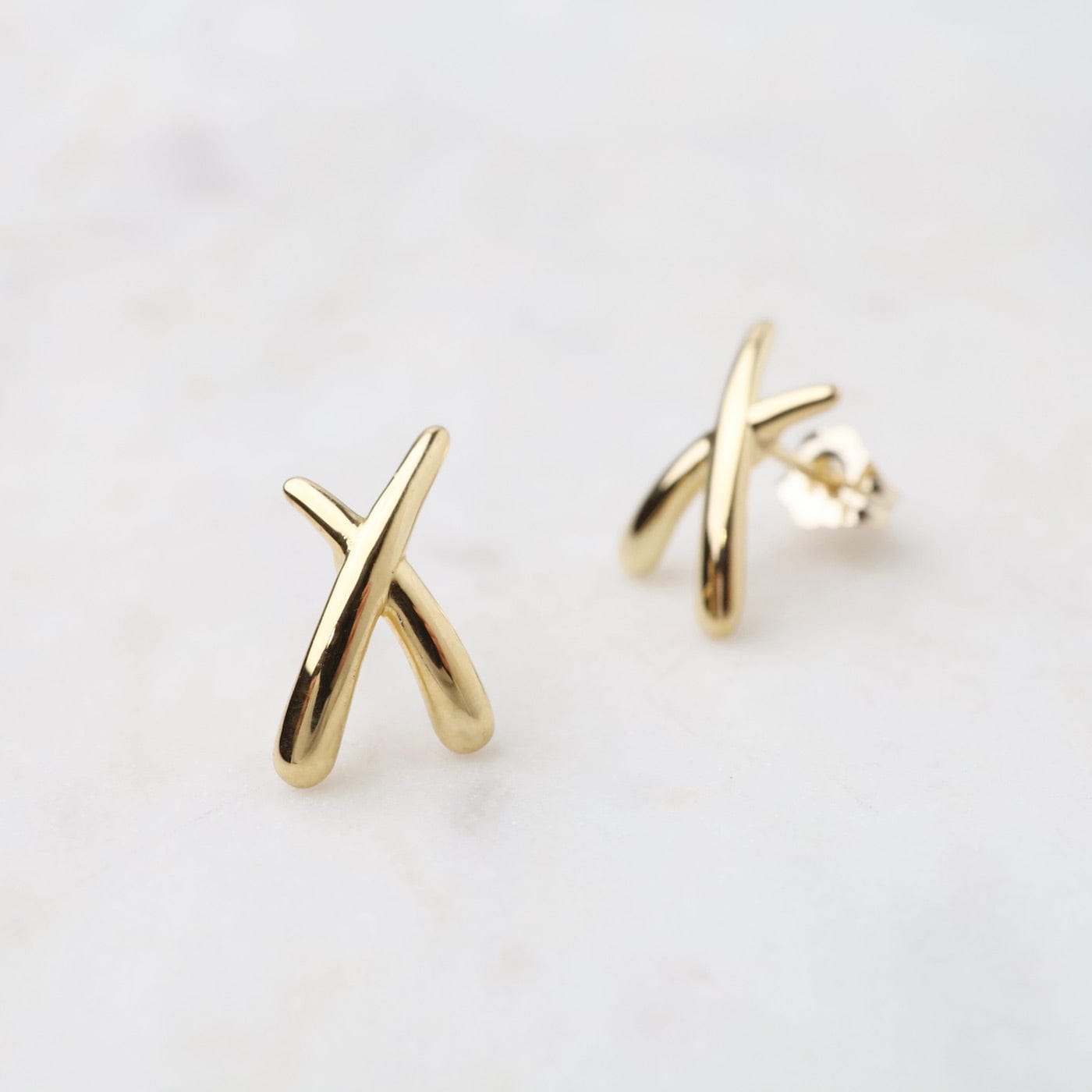 Load image into Gallery viewer, EAR-14K 14K Yellow Gold Small &amp;quot;X&amp;quot; Post Earring

