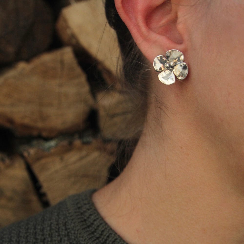 EAR-14K Dogwood Post Earring