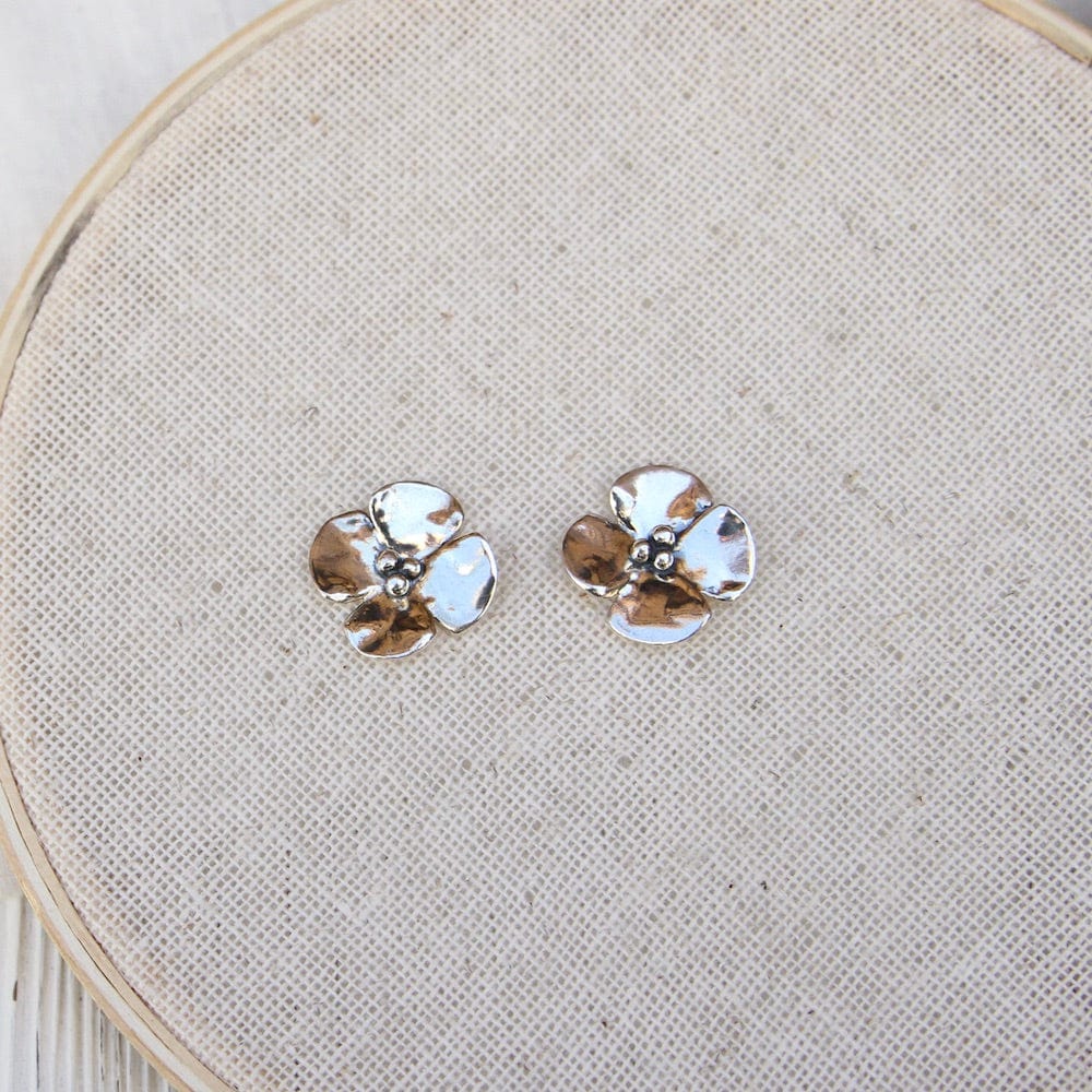 
                      
                        EAR-14K Dogwood Post Earring
                      
                    