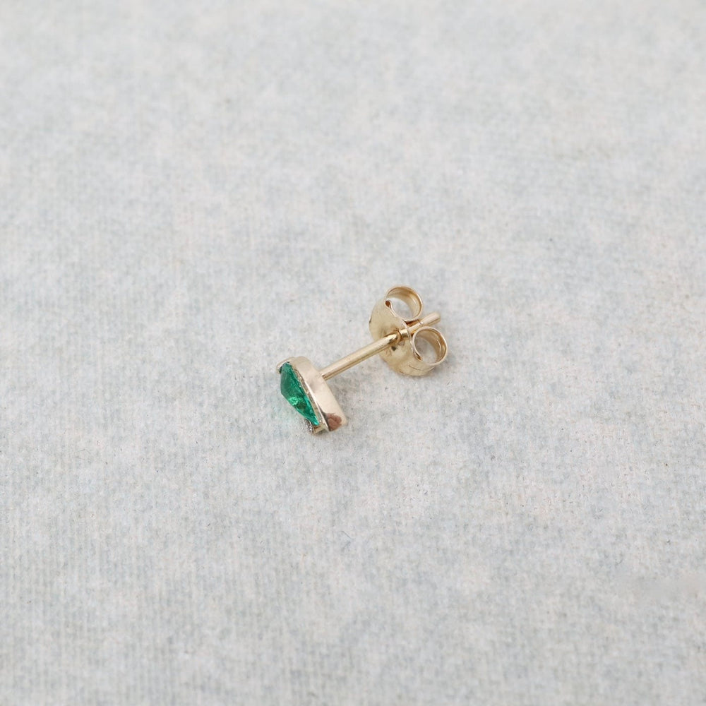 
                      
                        EAR-14K One of a Kind Emerald Eye Earring - SOLD AS A SINGLE
                      
                    