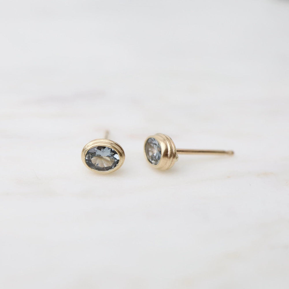 EAR-14K Oval Spinel Studs