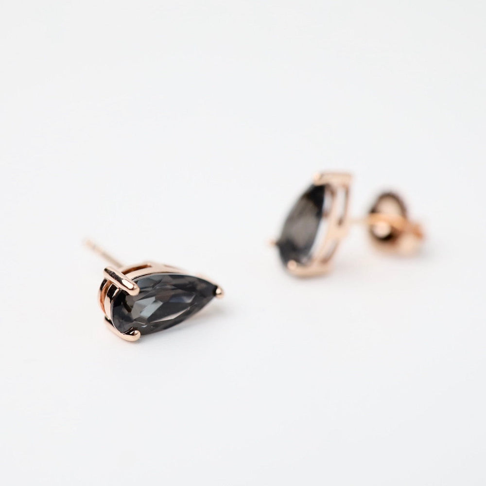 
                  
                    EAR-14K Rose Gold Pear Shaped Black Knight Quartz Post Earrings
                  
                