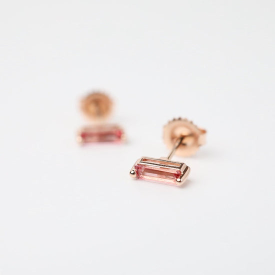 EAR-14K Rose Gold Salmon Topaz Baguette Earring
