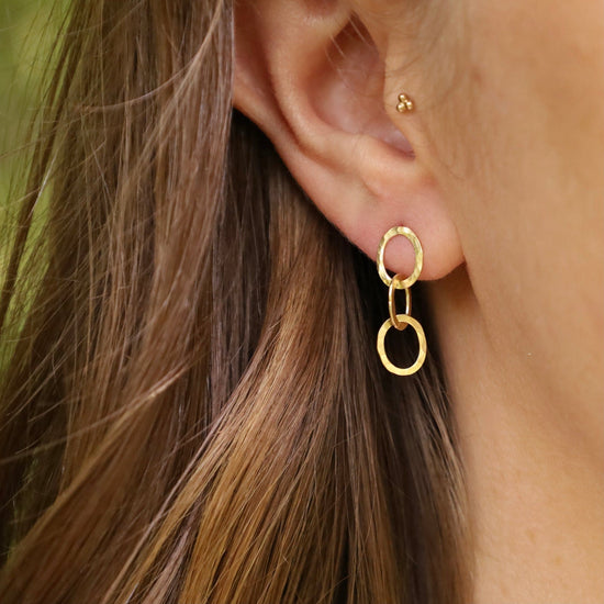Load image into Gallery viewer, EAR-14K Triple Chain Link Earrings in 14k Gold
