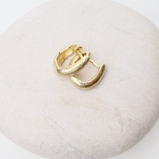 EAR-18K 18k Ancient Hinged Hoops