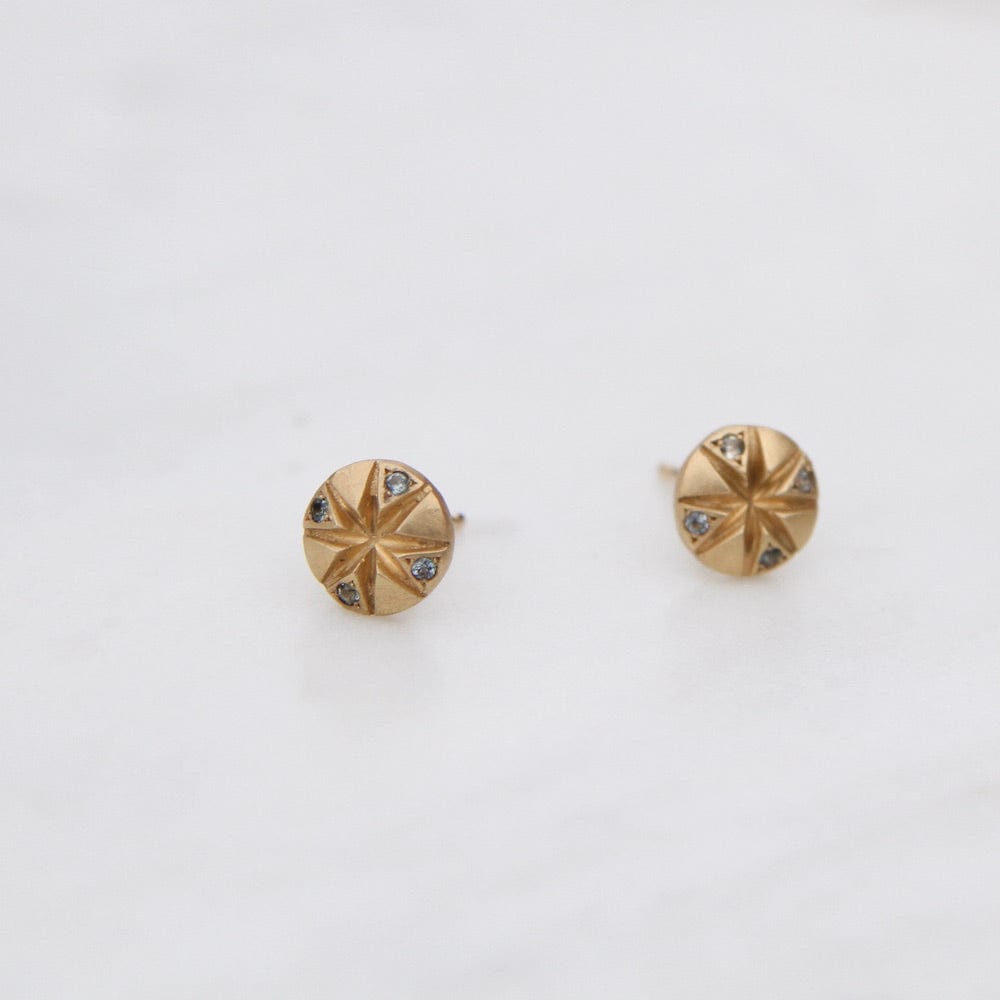 
                  
                    EAR-18K 18k Gold Round Stud Earrings with Sapphires
                  
                