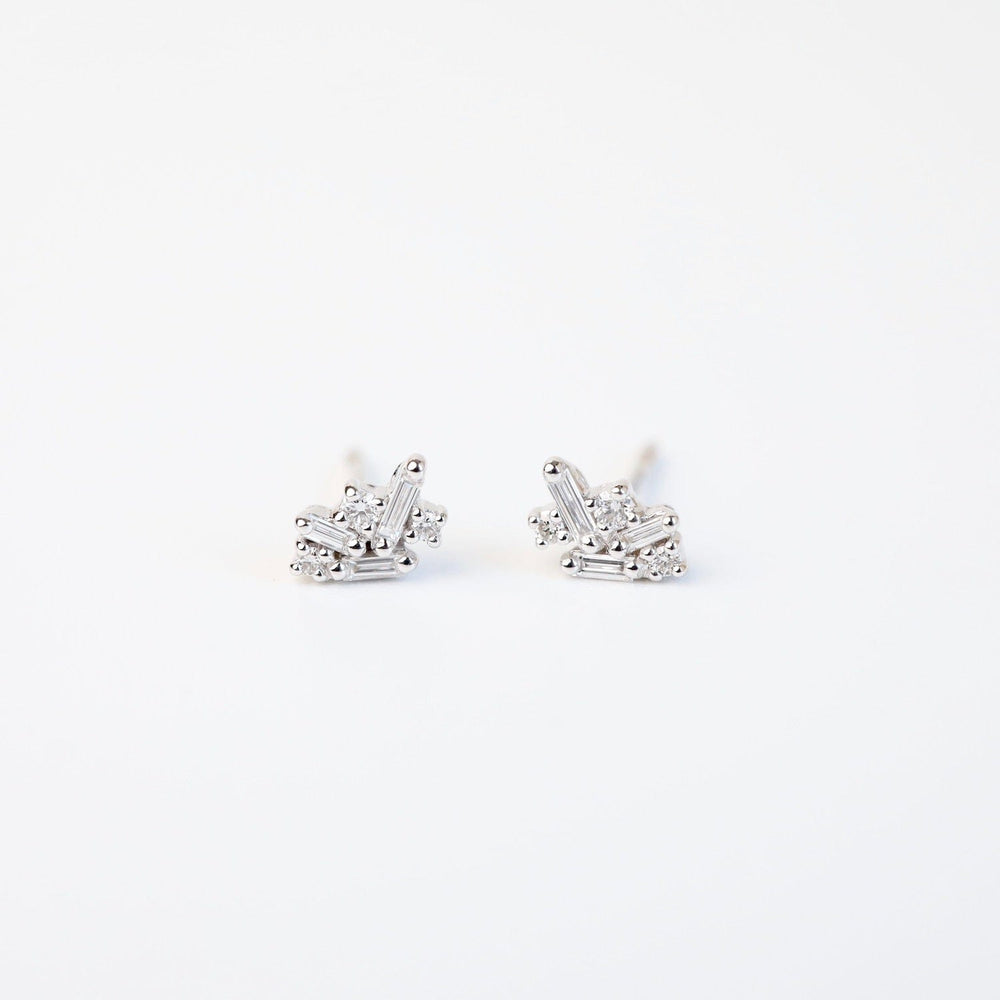 
                  
                    EAR-18K 18k White Gold Mini Cluster Post Earrings
                  
                