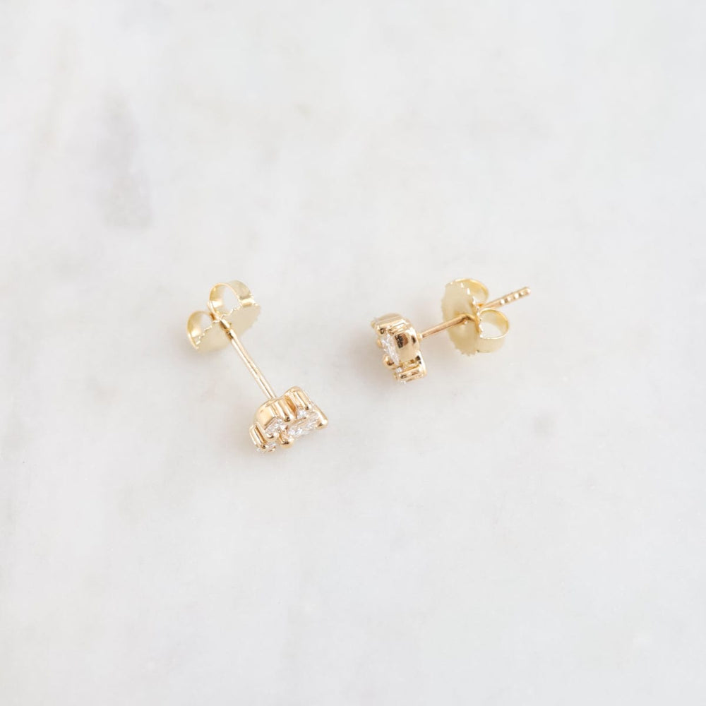 
                  
                    EAR-18K 18k Yellow Gold Diamond Cluster Studs
                  
                