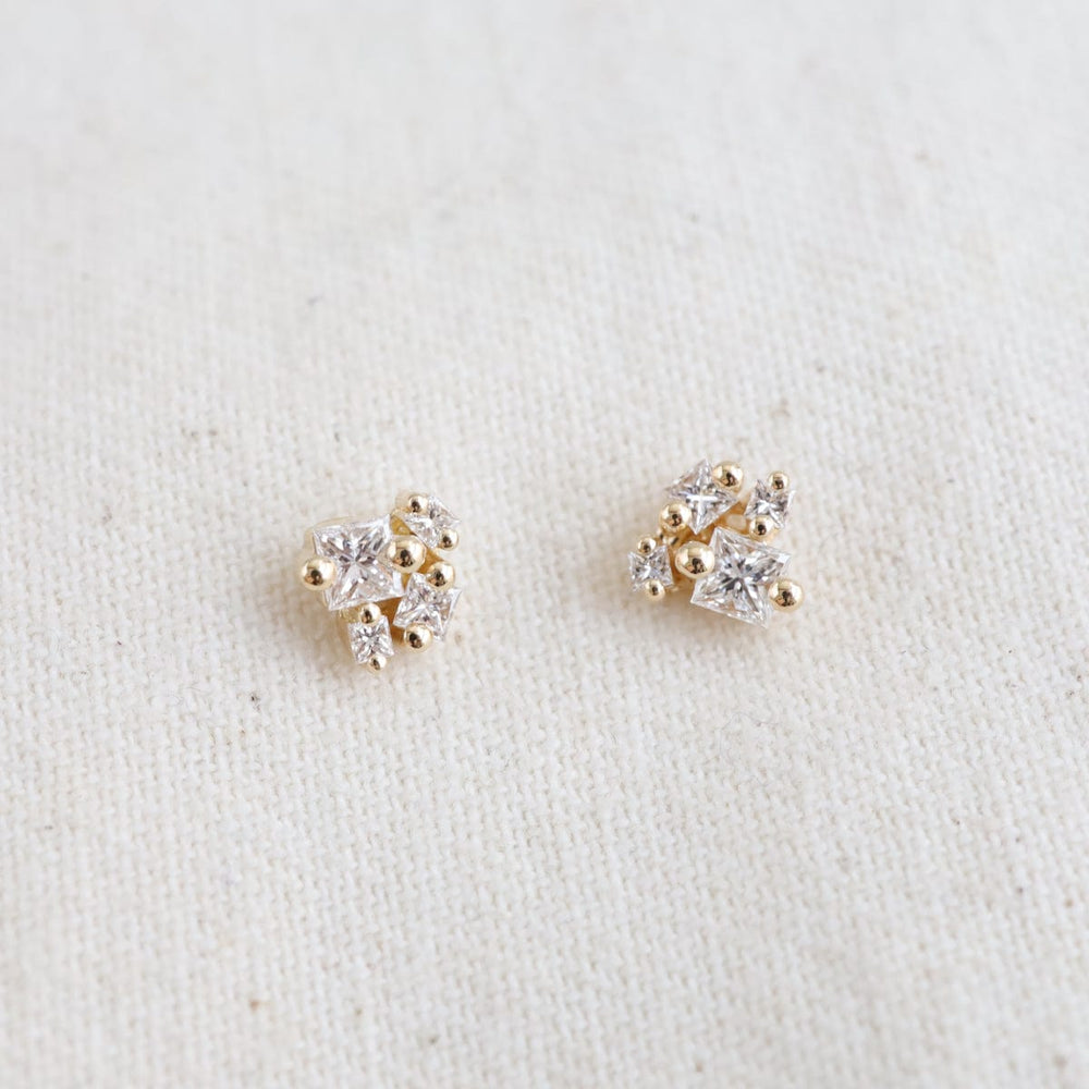 EAR-18K 18k Yellow Gold Diamond Cluster Studs