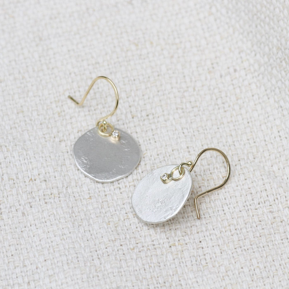 
                  
                    EAR-18K Astrid Earring
                  
                