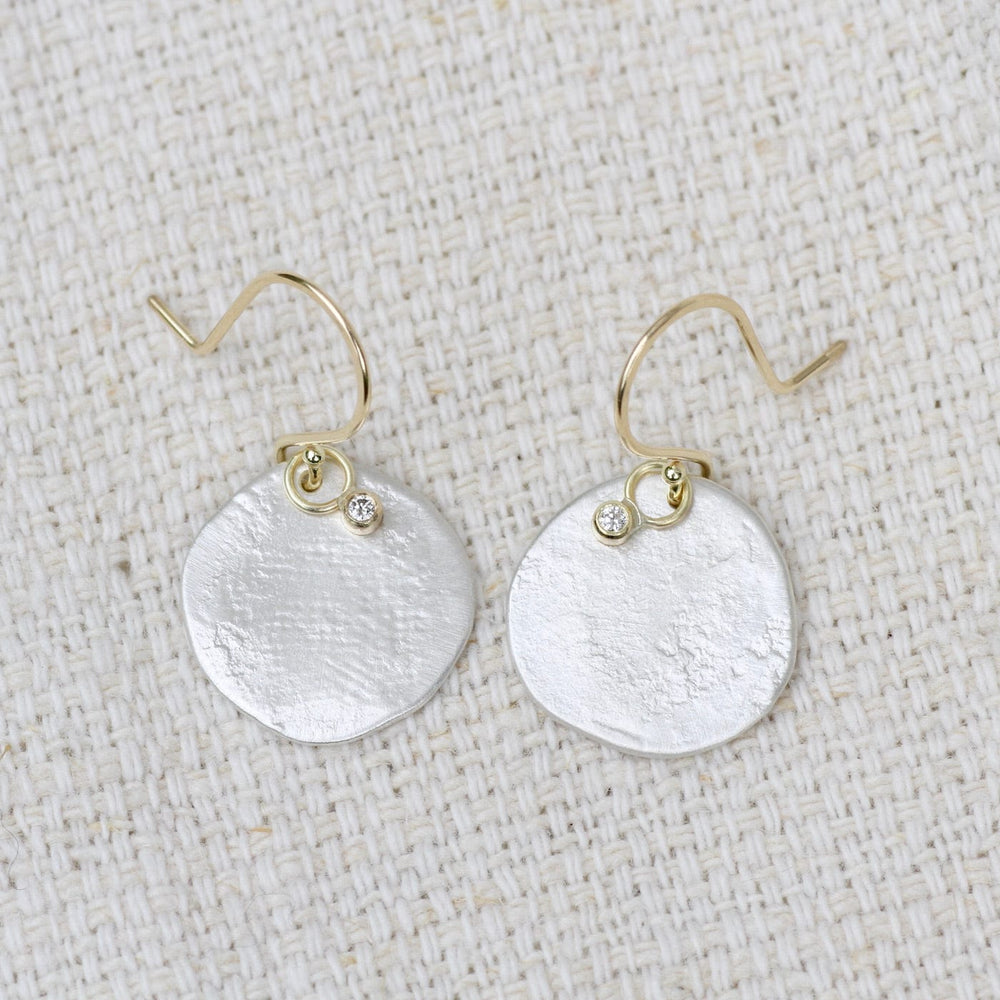 
                  
                    EAR-18K Astrid Earring
                  
                