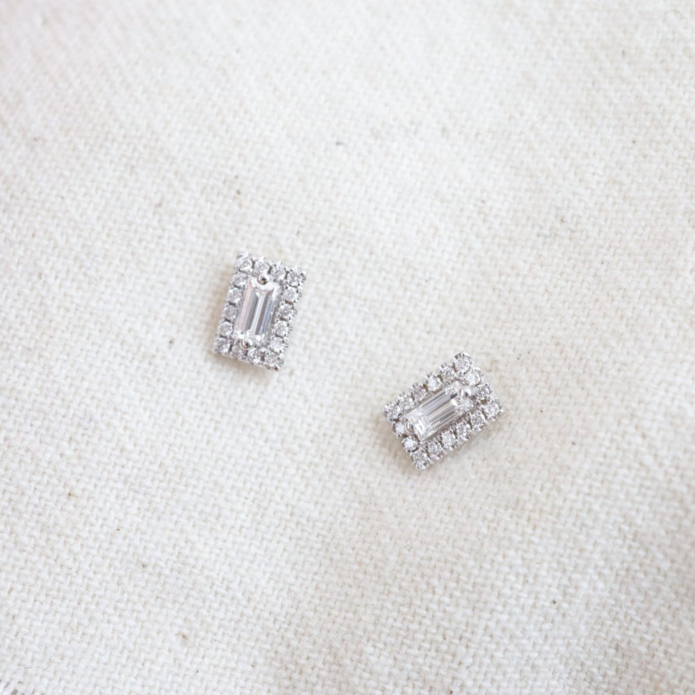 
                      
                        EAR-18K Classic Emerald Cut Diamond Studs
                      
                    