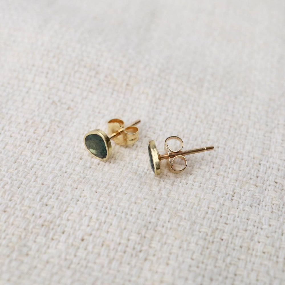 
                  
                    EAR-18K Freeform Dark Green/Blue Sapphire Post Earrings
                  
                