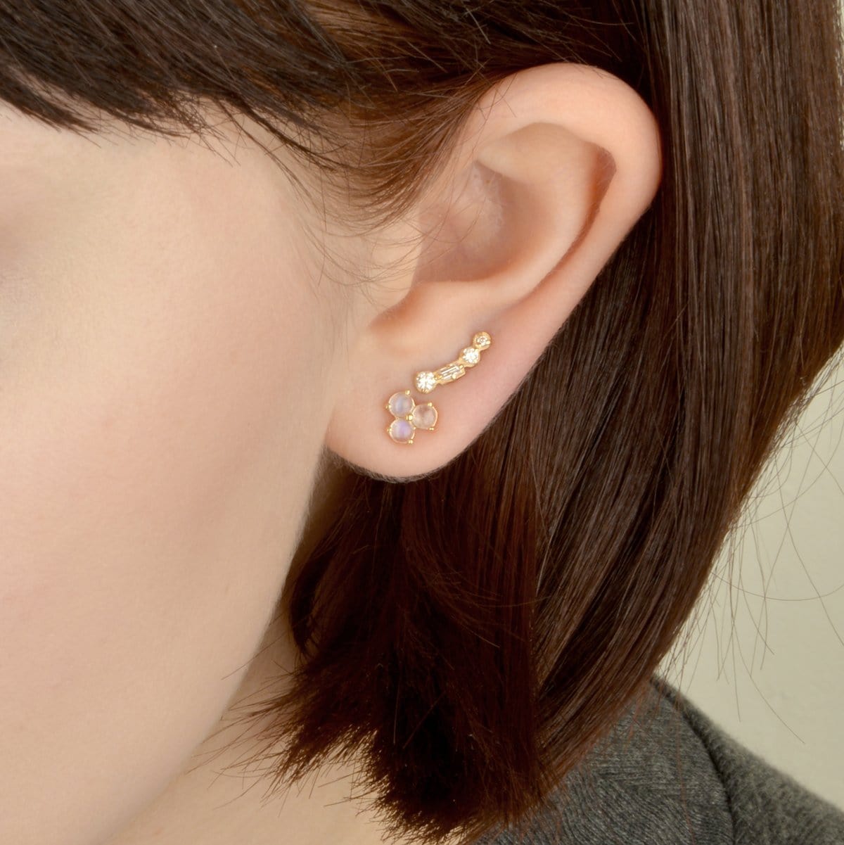 EAR-18K Mini Trillium Gemstone Stud Earrings ~ Moonstone