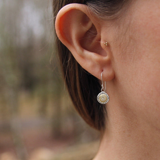 EAR-18K Seeds of Harmony Earrings in Diamond