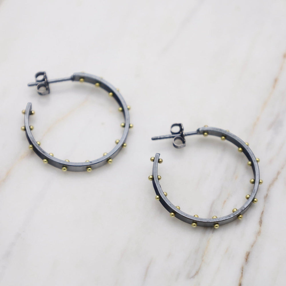 
                  
                    EAR-18K Small Ball Hoops
                  
                