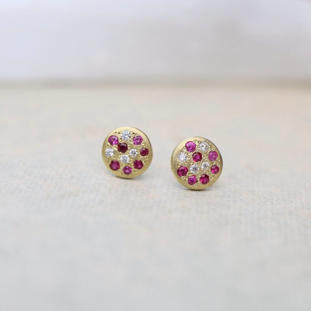 
                      
                        EAR-18K Tidal Pool Charm Studs in Ruby
                      
                    