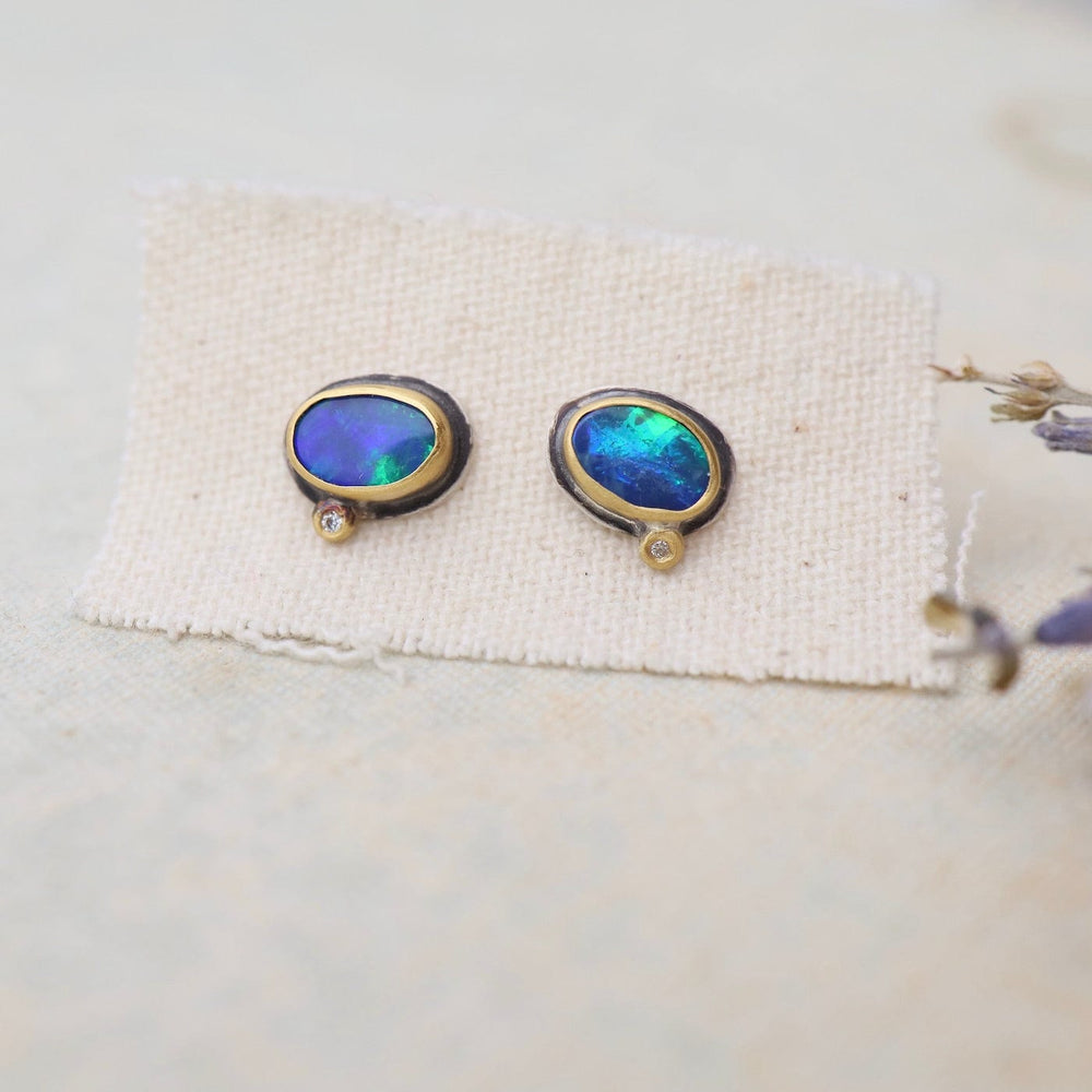 
                      
                        EAR-22K Australian Opal with Diamond Dot Stud Earrings
                      
                    