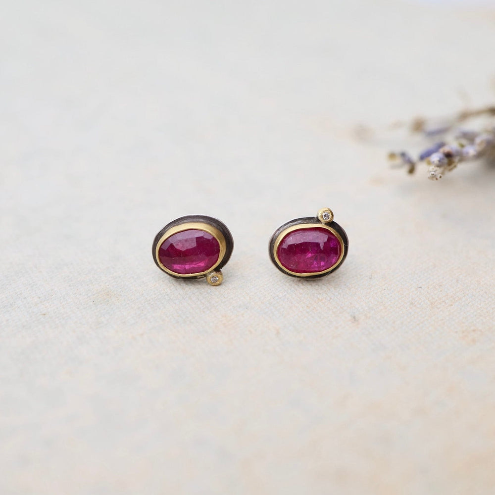 
                      
                        EAR-22K Rose Cut Ruby with Diamond Dot Stud Earrings
                      
                    