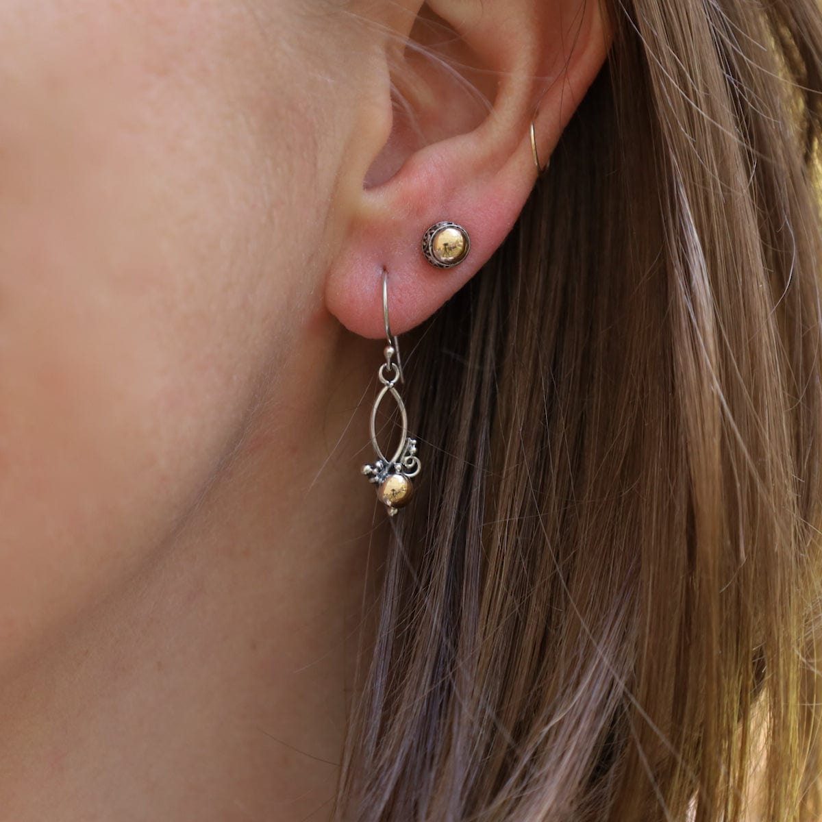 EAR-22K Sterling Silver & 22k Gold Round Stud