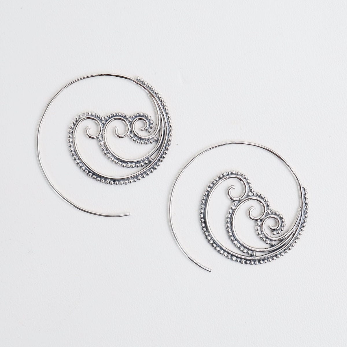 EAR 35mm 3 Curls & Dots Spiral Hoops