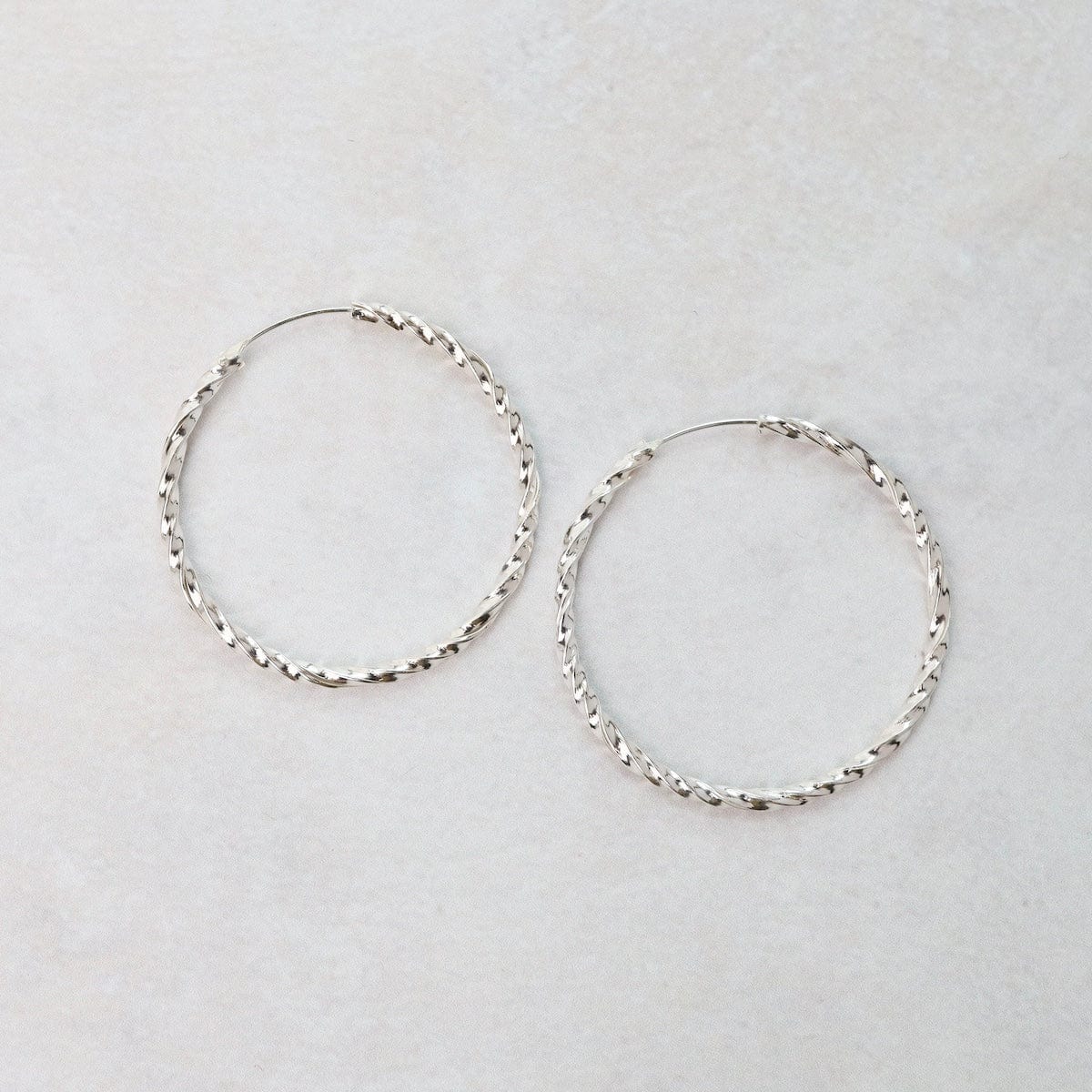 EAR 35mm Twisted Hoops