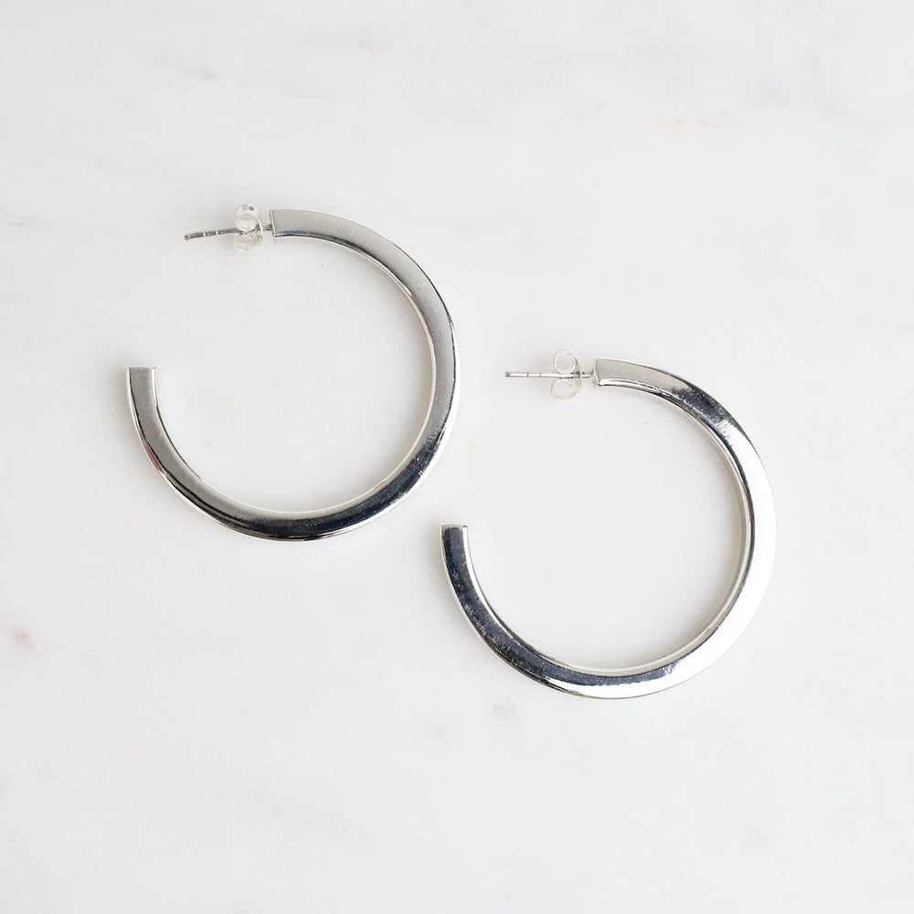 EAR 4x40mm Square Post Hoop