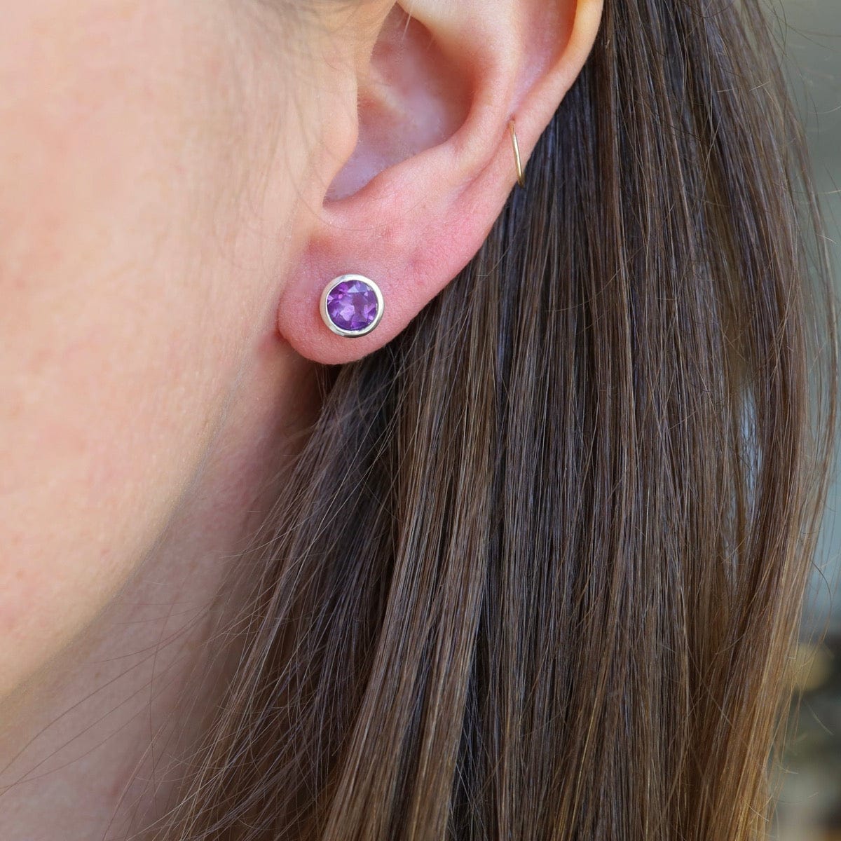 EAR 5mm Bezel Set Round Amethyst Earring