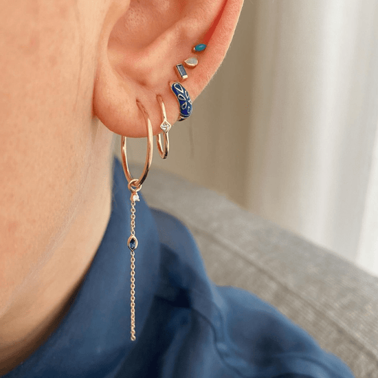 EAR-9K Blue Sapphire Mini Claw Set Pear Gemstone Stud - Single