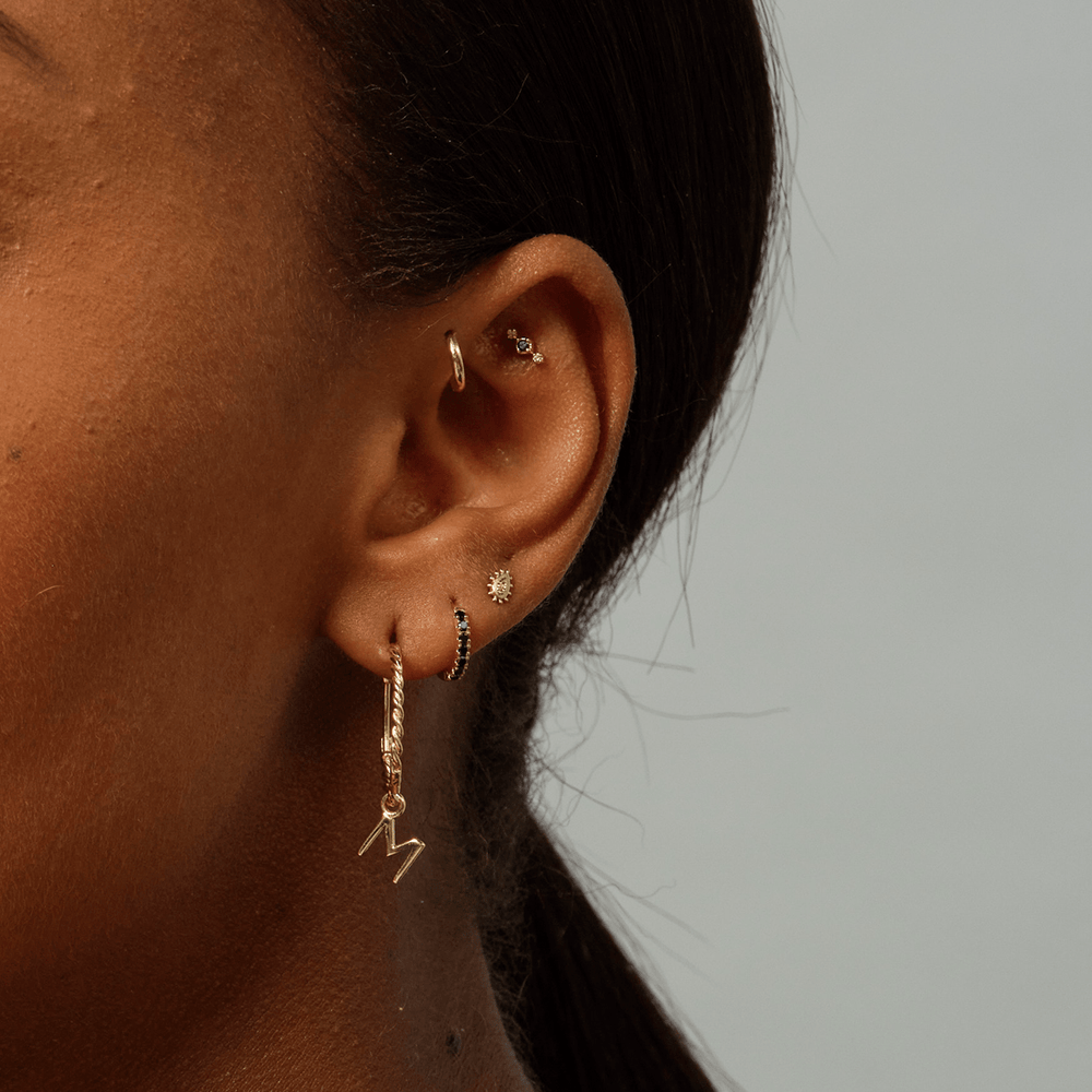 
                      
                        EAR-9K Dala Details Tear Bold Stud - Single Earring
                      
                    