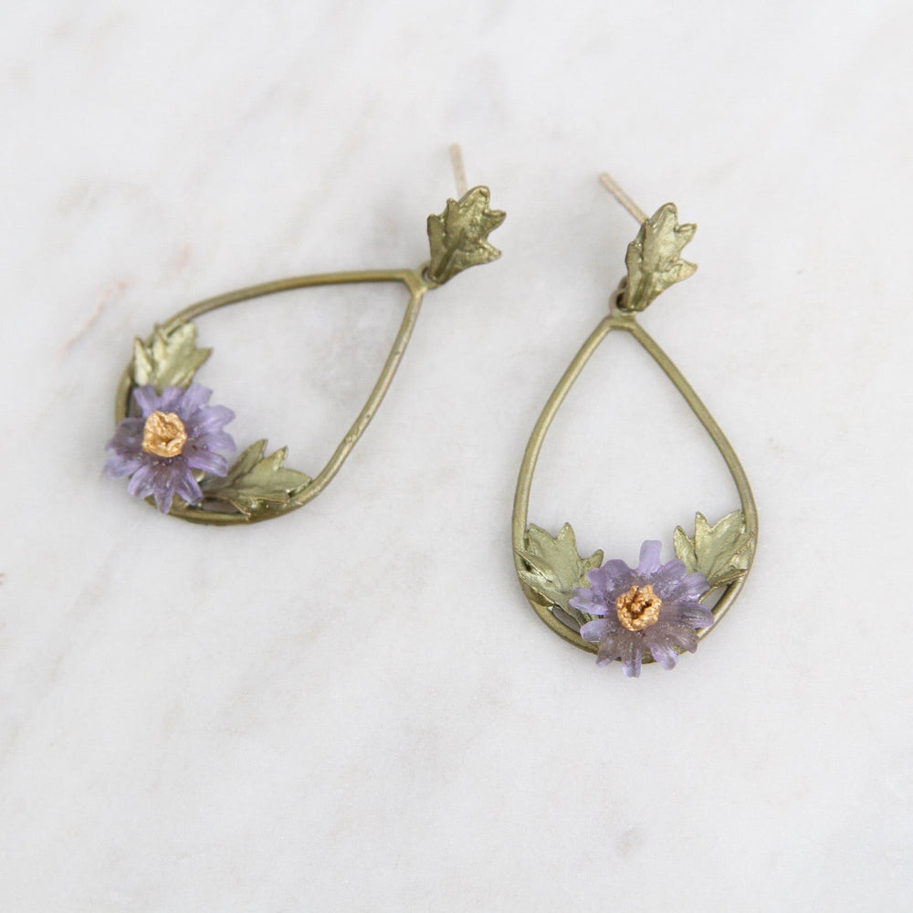 
                  
                    EAR Aster Oval Post Earring
                  
                