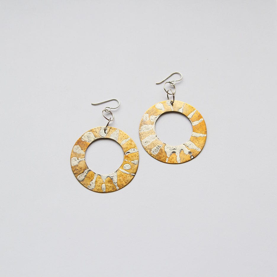 Load image into Gallery viewer, EAR Big Bold &amp;amp; Daring Mixed Metal Hoops
