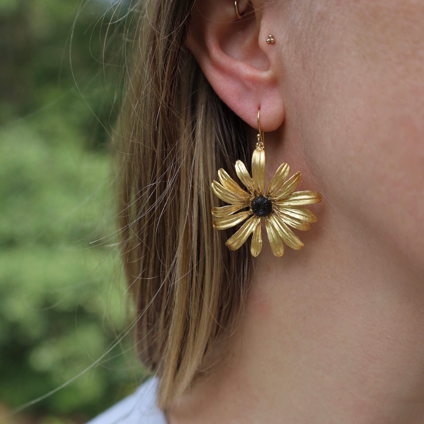 EAR Black Eyed Susan Wire Earrings