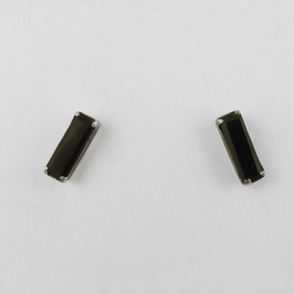 
                      
                        EAR Black Onyx Faceted Baguette Stud Earrings
                      
                    