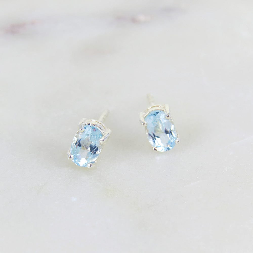 EAR BLUE TOPAZ OVAL POST