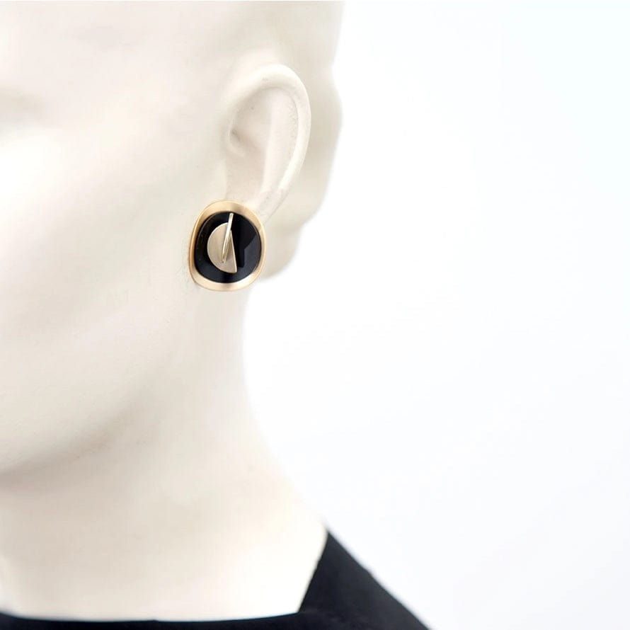 
                  
                    EAR-BRASS Blooming Buds Double Ear Jacket - Gold Black
                  
                