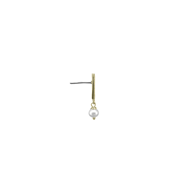 
                  
                    EAR-BRASS Brass Dot Bar with Pearl Earrings
                  
                