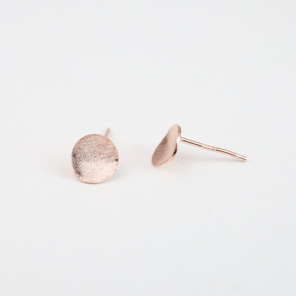 
                  
                    EAR-BRASS Petite Curl Dot Ear Studs - Brushed Rose Gold
                  
                