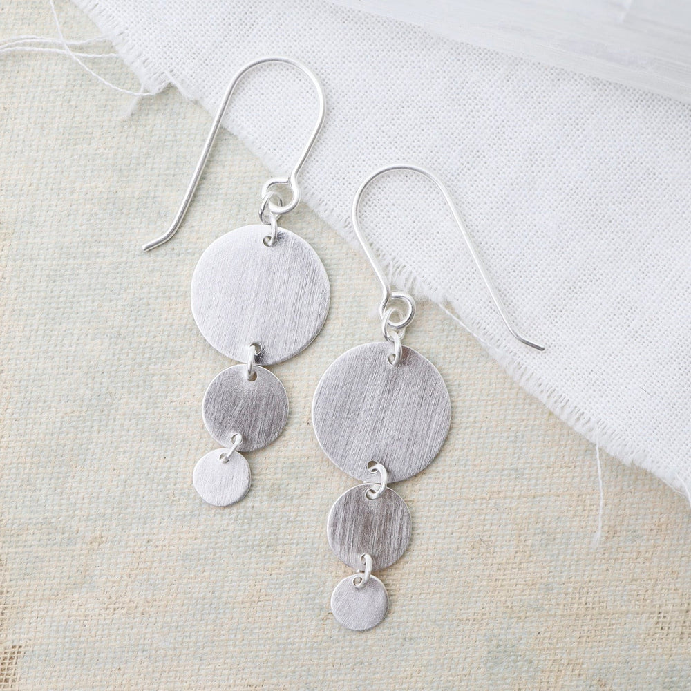 
                      
                        EAR Brushed Sterling Silver 3 Discs Earring
                      
                    