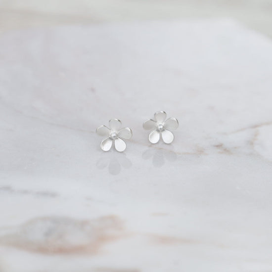 Load image into Gallery viewer, EAR Brushed Sterling Silver Forget Me Not Stud Earrings
