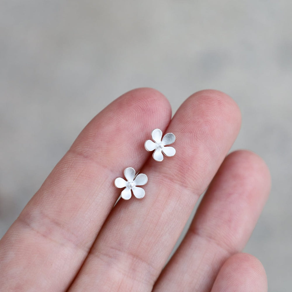 EAR Brushed Sterling Silver Forget Me Not Stud Earrings