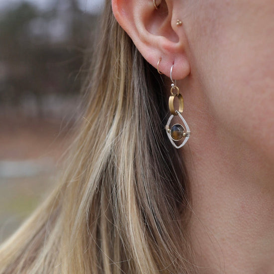 Swish Earrings Brass – Dandelion Jewelry