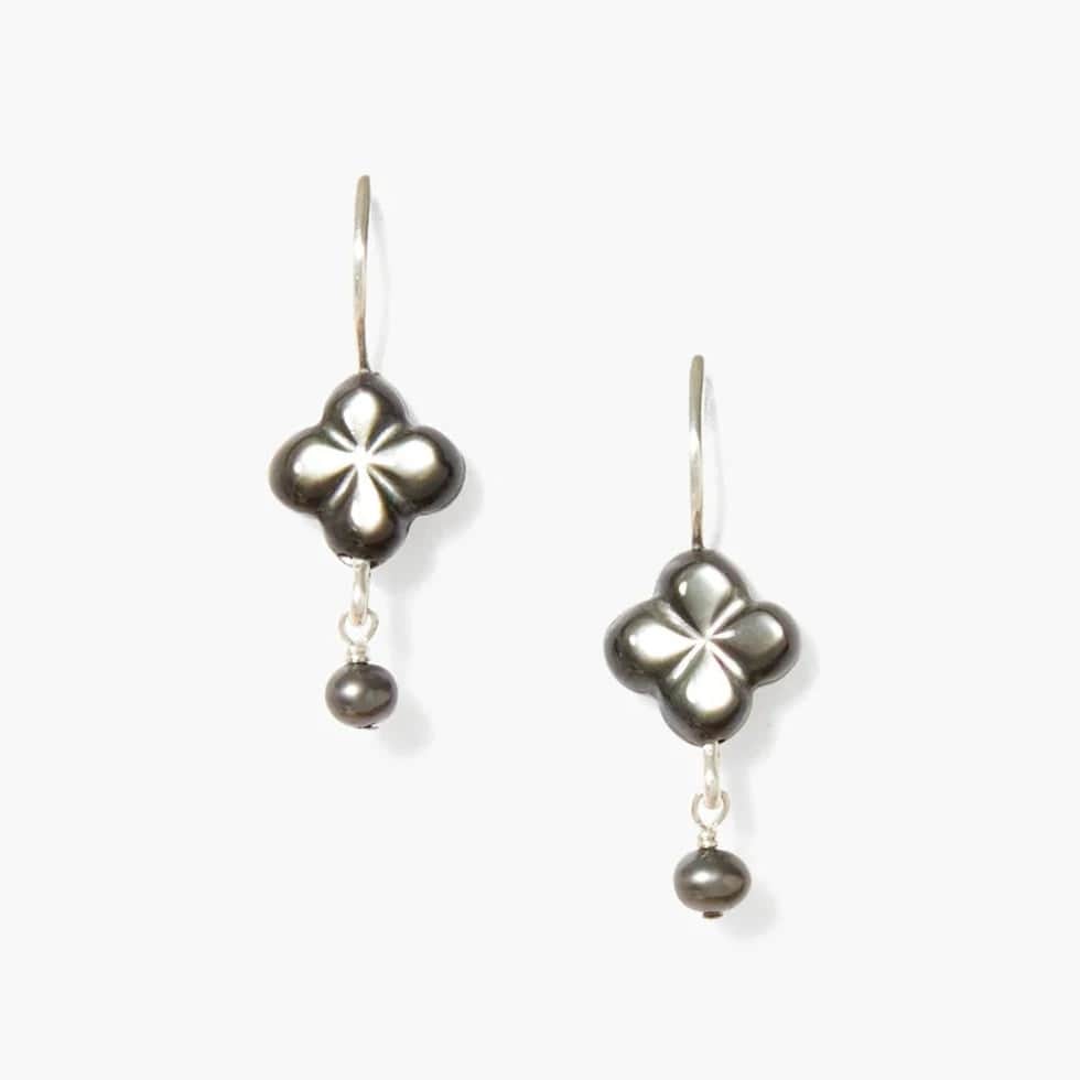 EAR Clover Drop Earrings Black Mother of Pearl