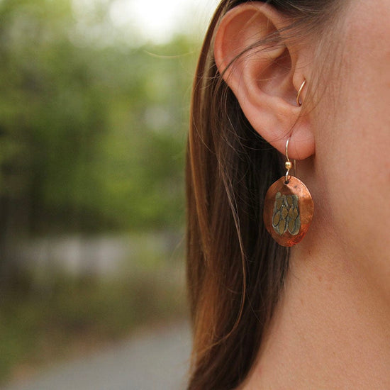 EAR Copper Disc With Pebbles